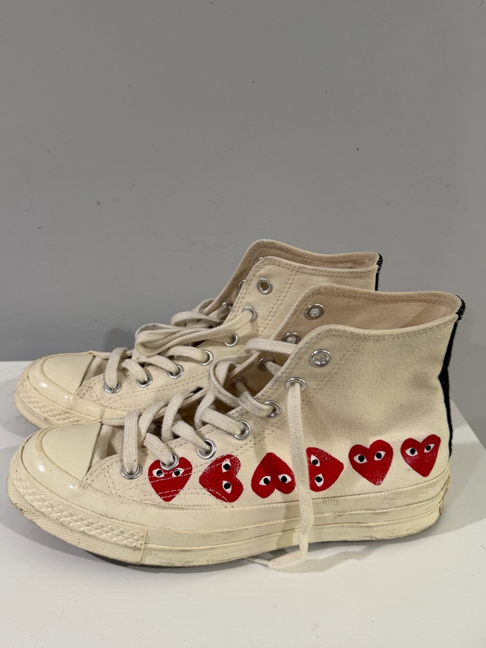 Women’s converse x comme des garçon PLAY